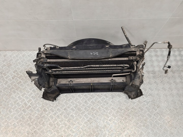 фото №8, Mercedes w212 pas переднє радіатор рестайлінг 2.2cdi a2045000100 a2045003603