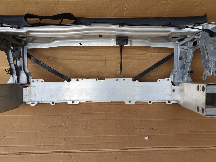 фото №11, Mercedes 205 c клас підсилювач pas спереду