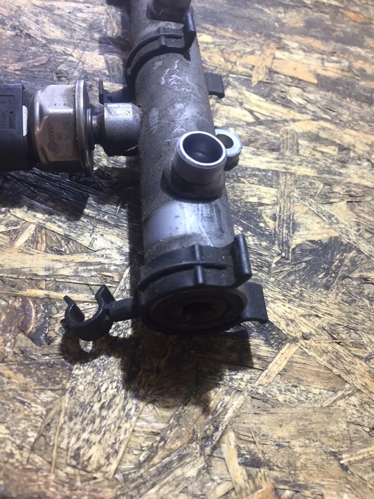 фото №5, Audi q7 4l 4.2 tdi планка вприскувальний 057130089k