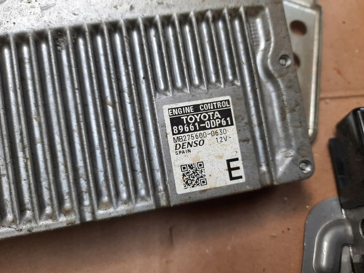 фото №5, Yaris iii 1.3vvti 14r. комп'ютер блок керування набір