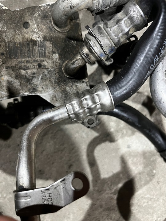 фото №13, Радиаторов шланг трубка масла a6 a7 c7 a8 d4 3.0 4.2 tfsi 4h0317021h