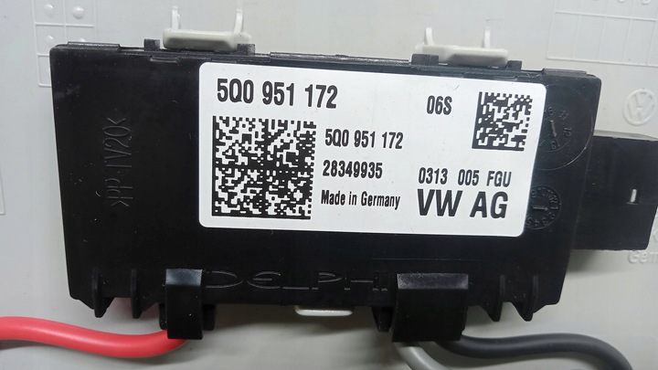 фото №10, Лампа стеля vw golf vii 5g0868837 5g0867591