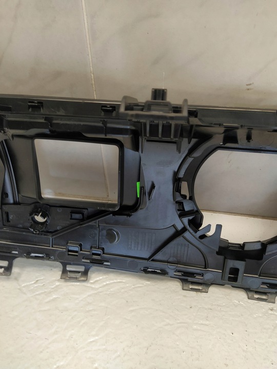 фото №13, Mercedes eqs v297 amg решітка бампера перед камера решітка радіатора