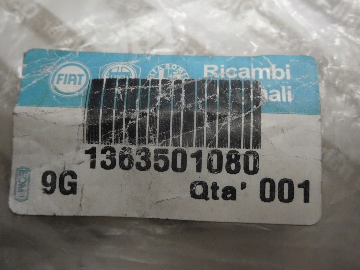 фото №9, Винт дверь задние fiat ducato oem номер 1363501080
