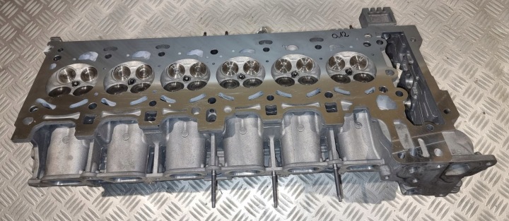 фото №11, Bmw e60 e83 e90 2.5 3.0 n52 n52n головка клапаны идеальная 7535325 2008r