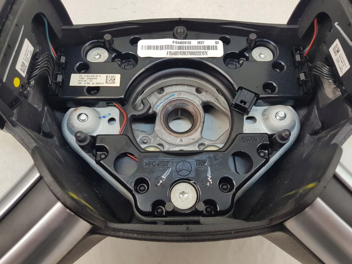 фото №10, Mercedes r w251 шкіряний кермо подушка оригінал