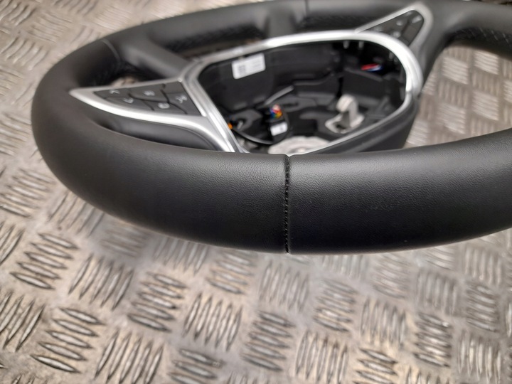 фото №6, Кермо dacia sandero iii 2022 484004420r