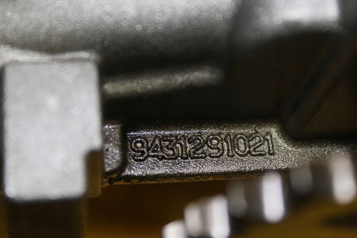 фото №7, Ford оригинальный номер 9644350880 насос масла