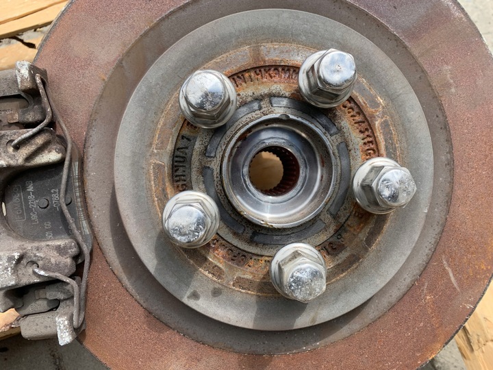 фото №9, Ford mustang mach-e rwd 75.7kwh поворотна опора диск супорт лівий зад