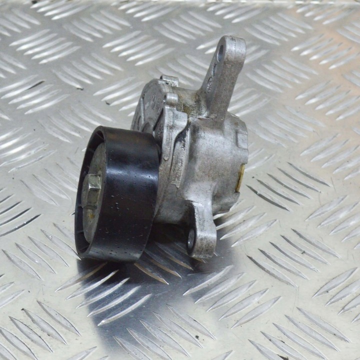 фото №6, Audi q2 - 2019 натягувач ремінь генератора