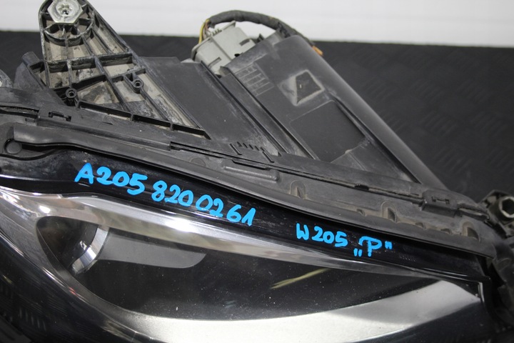 фото №4, Лампа правий перед c-klasa w205 a2058200261