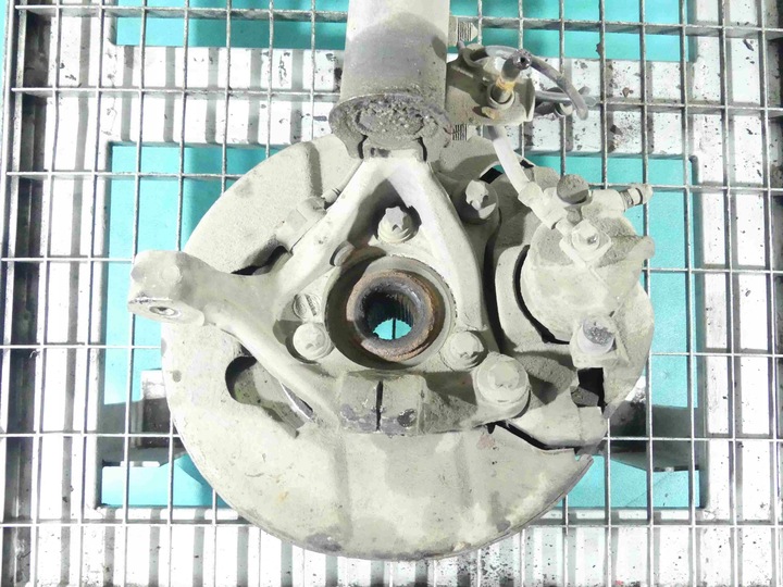 фото №2, Поворотный кулак левая ступица перед 1.9 tid saab 9-5 05-09