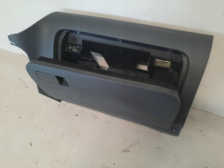 фото №5, Volkswagen golf v 03-09 бардачок пассажира 1k1857290