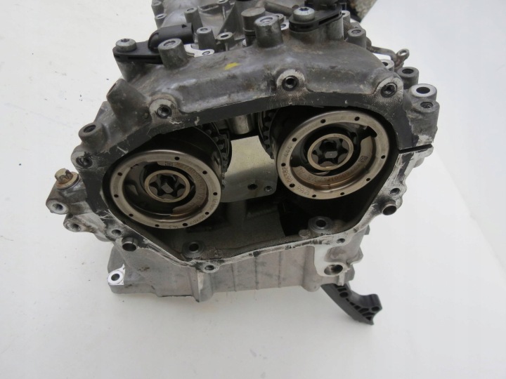 фото №9, Головка двигуна комплект. ліва mercedes cls 4.7 v8 g ml gl 6.3 1 a2780161105