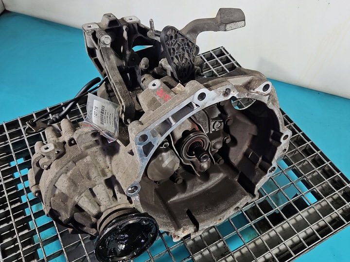 фото №1, Коробка передач коробки передач mcb vw golf vi 1.4 tsi