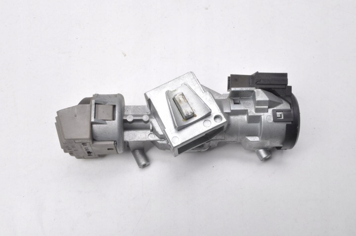 фото №11, Ford focus c-max вставка замка замок запалювання ключ комплект 3m51-3f880-ac