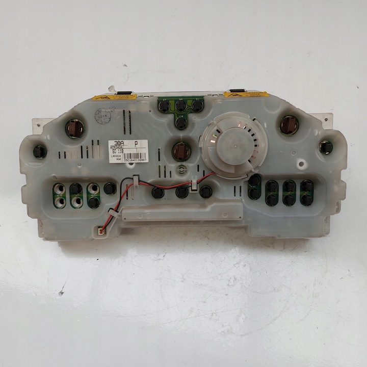 фото №8, Range rover p38 4,6b приборы спидометр amr3404