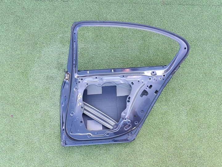 фото №11, Bmw 7 g11 2015-2022 дверь правые задние зад