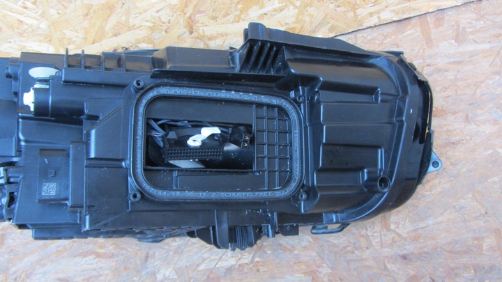 фото №10, Передня ліва лампа mercedes w247 b-klasa повний led