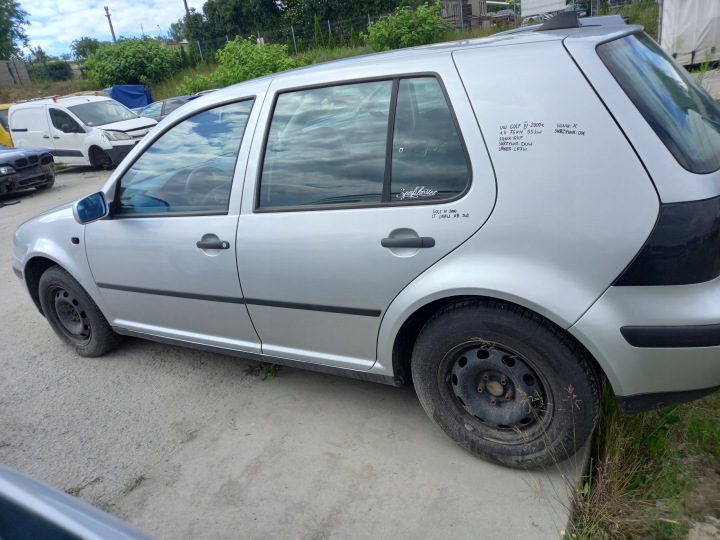 фото №13, Vw golf iv hb двери левые зад левые задние код краски la7w
