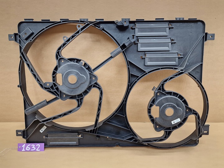 фото №1, Корпус вентиляторів land rover volvo ford