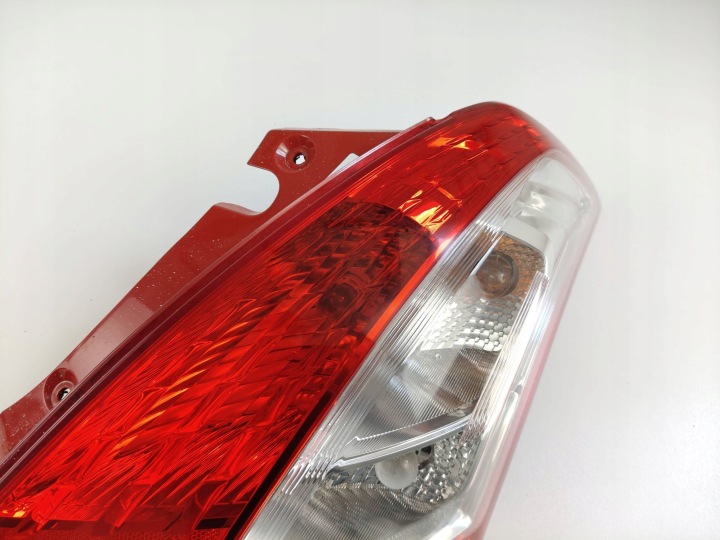 фото №6, Фара праве зад права задня suzuki swift mk7 81010202