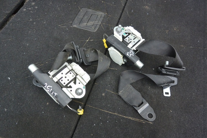 фото №1, Pas безопасности правые левый зад mercedes r w251