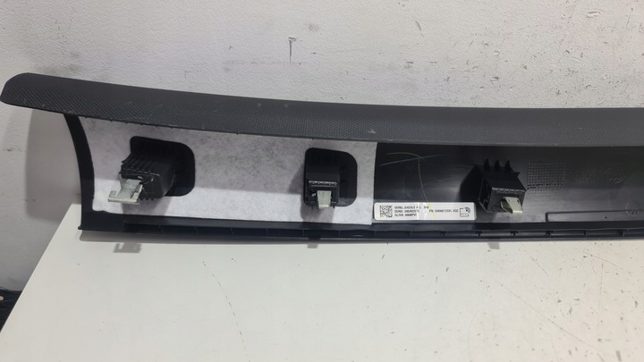 фото №7, Захист стійка a ліва vw golf viii harman/kardon 5h0867233l