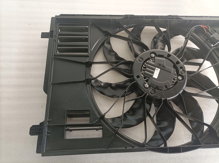 фото №12, Mercedes w247 247 cla glb eqb gla вентилятор радиатор 2479067806