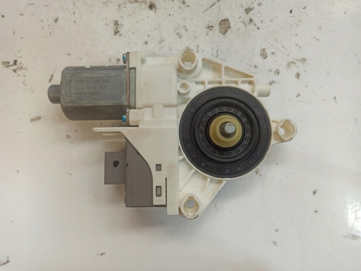 фото №9, Mitsubishi eclipse двигунчик скла праві перед 0130822304 989634100