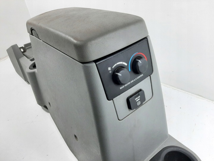 фото №13, Dodge durango ii рестайлинг 07r туннель средний подлокотник