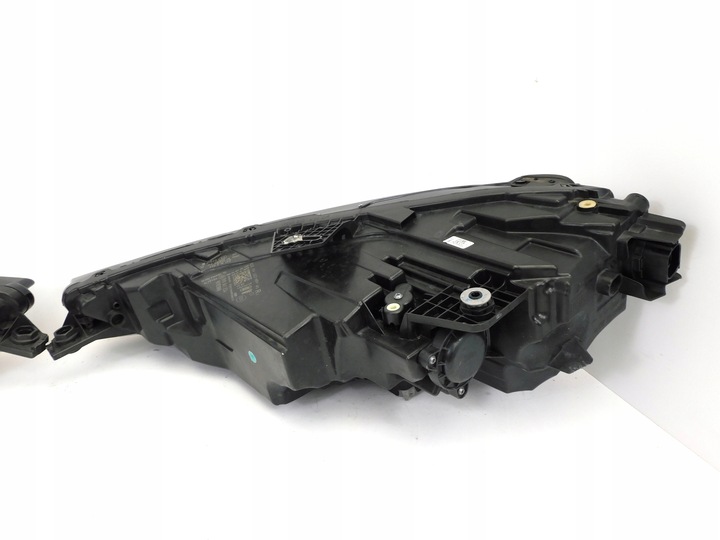 фото №10, Audi a3 8y лампа ліва права перед повний led icar