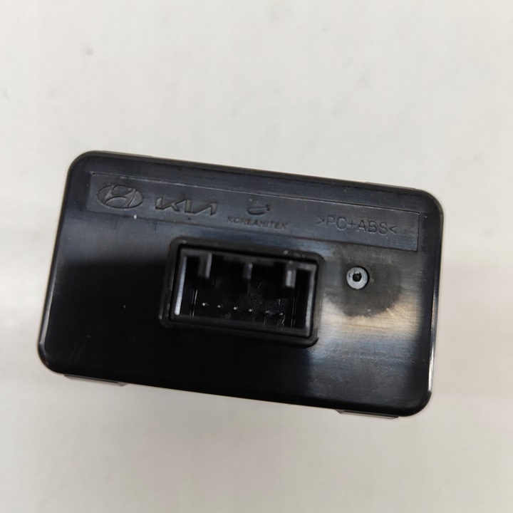 фото №5, Hyundai ioniq 6 2023 гніздо / з'єднувач usb