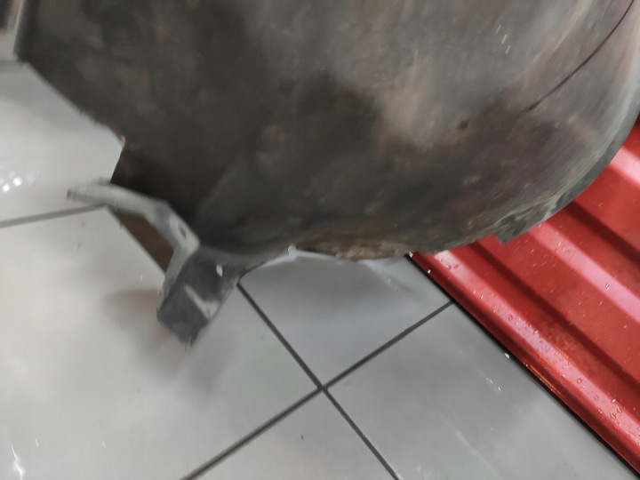 фото №9, Jaguar xf x250 3.0d підкрилок лівий праві перед передні комплектні оригінал