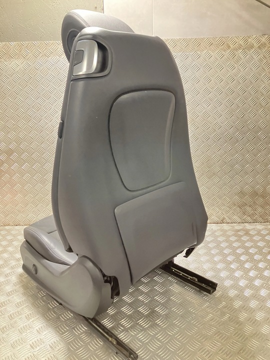 фото №10, Сидіння диван обшивки салон стеля mercedes w238