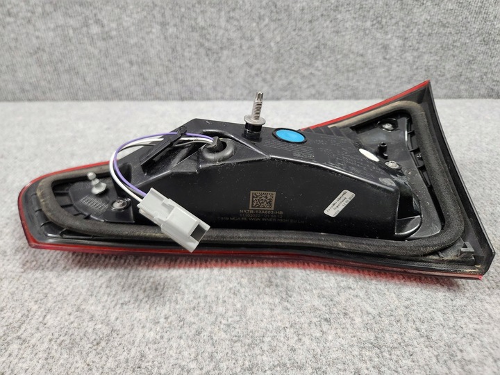 фото №13, Лампа задняя зад левая w крышка багажника комплект led - ford focus iv mk4 рестайлинг универсал 21-