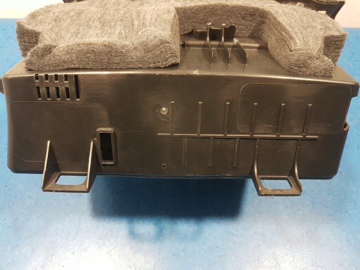 фото №5, Mercedes a w169 бардачок пассажира