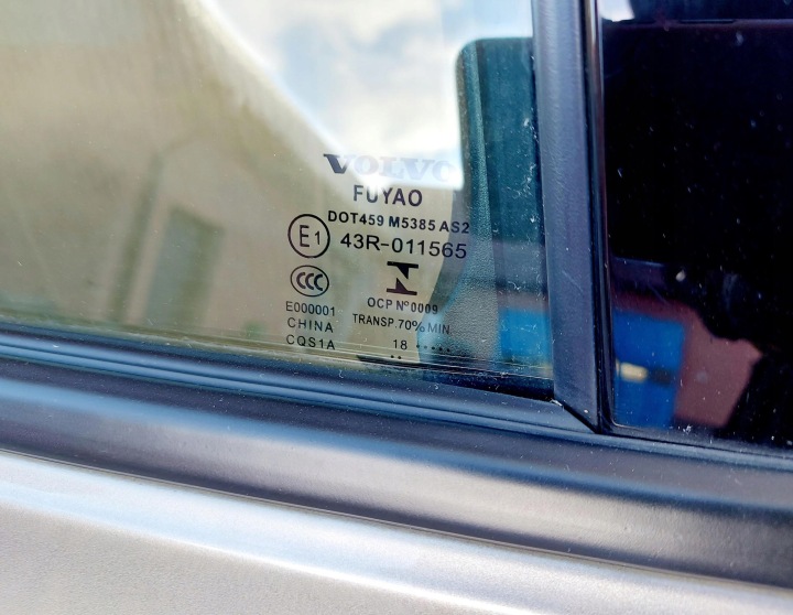 фото №9, Volvo v60 ii 18r. дверь правая зад цвет 727-46