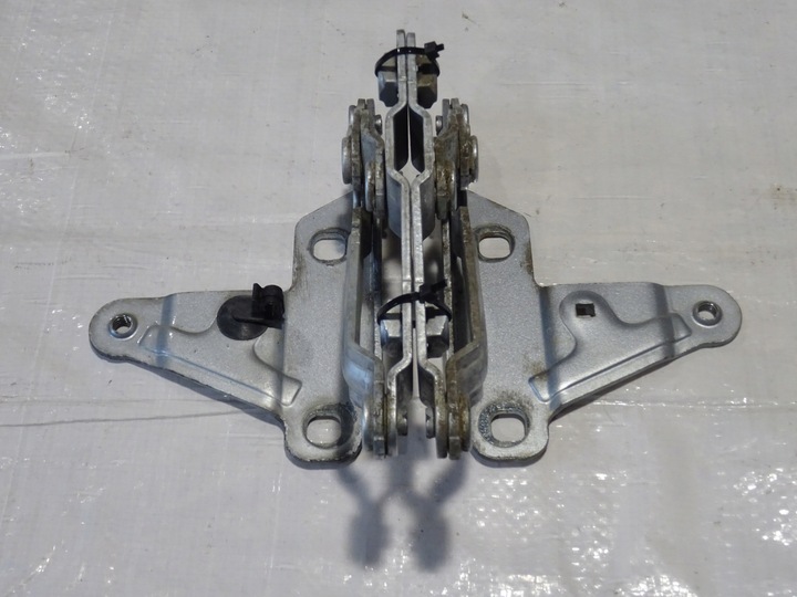 фото №1, Seat оригинальный номер 5p0823301b 5p0823302b