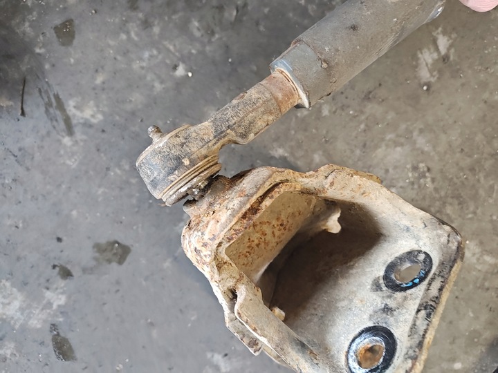 фото №9, Jeep grand cherokee zj чехол моста перед передняя d30