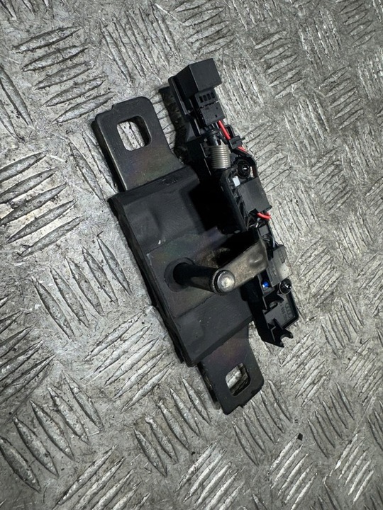 фото №1, 80a827507a замок крышки зад audi q5 80a рестайлинг sportback