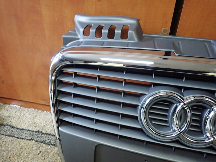 фото №7, Audi a4 b7 решітка середня решітка радіатора хром
