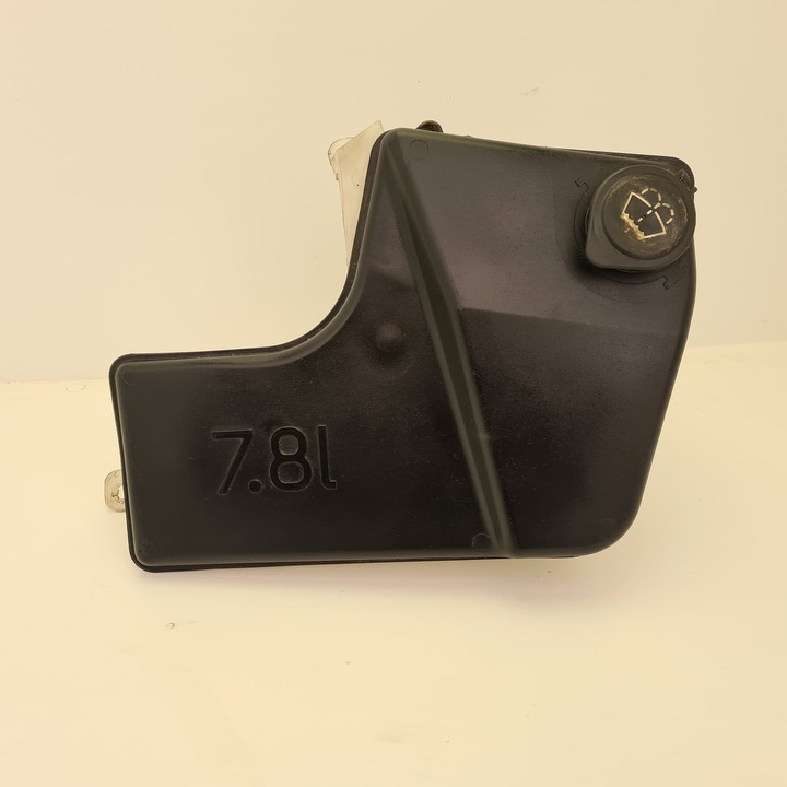 фото №6, Bmw оригінальний номер 7117842 бак склоомивача