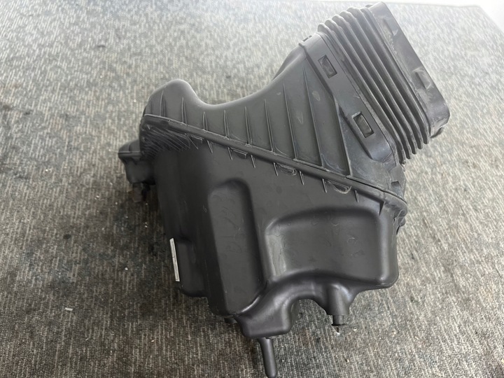 фото №14, Audi a7 c7 s line 3.0 tdi корпус фильтра воздуха оригинал европа