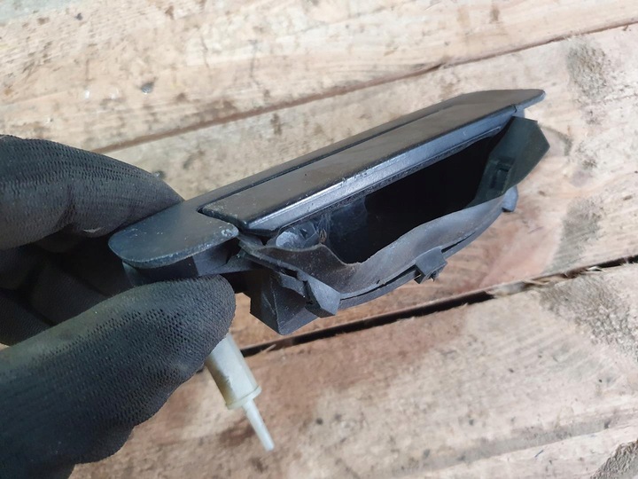 фото №11, Audi 80 b4 avant універсал 1.9 tdi ручка зовнішня оригінал праві зад міцна