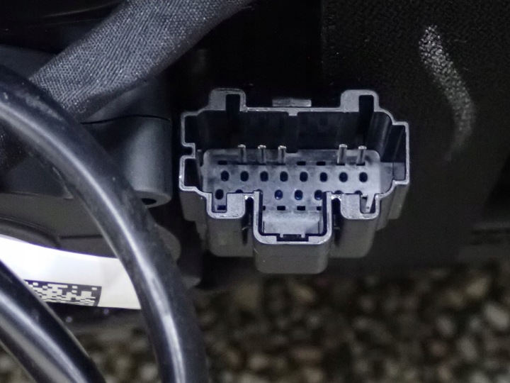 фото №12, Комплект сидінь європа оригінал шкіра tesla модель x 7-osób 23r