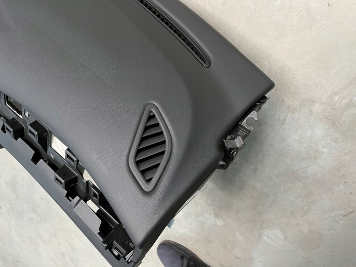 фото №7, Infiniti q30 qx30 консоль панель капот 68200-5df0a 682005df0a