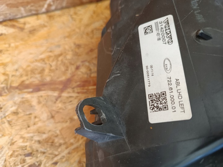 фото №11, Лампа левый перед eu volvo v40 ii xc40 31420007 ксенон 2012-