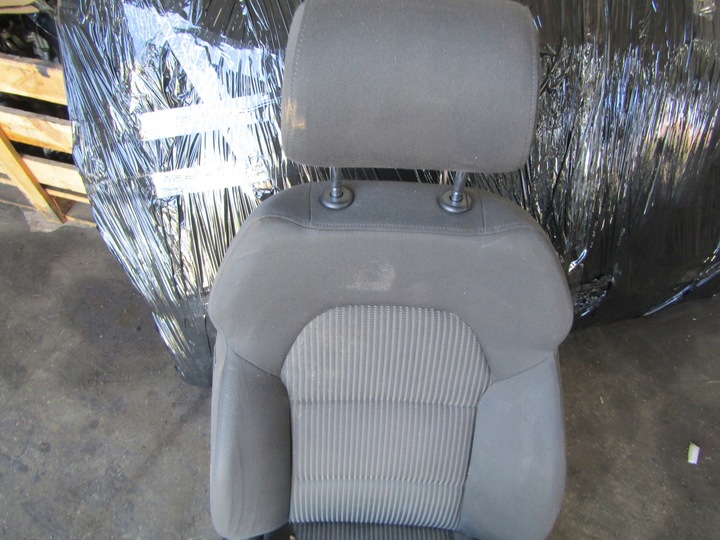 фото №8, Audi a4 b7 сиденье сиденье перед правые пассажира 04-08 универсал avant