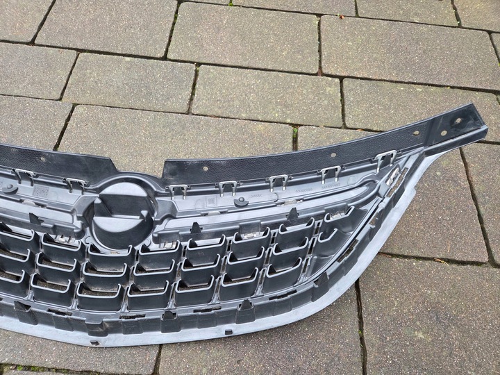 фото №12, Opel zafira c tourer решітка передня хром 13300698 12-2016